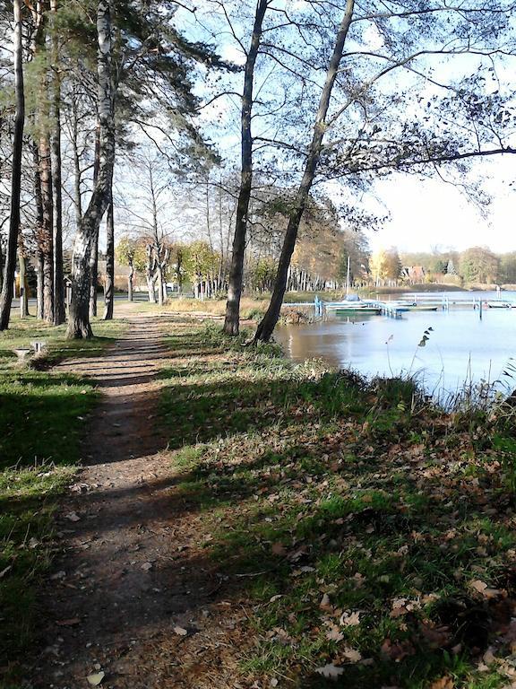 Ferienhaus Pauline Am See Mullrose Экстерьер фото